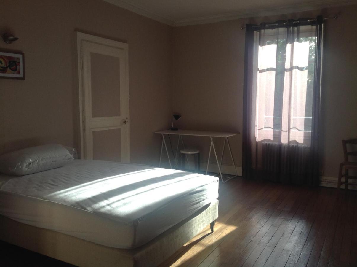 Appartement En Centre Ville نيفي المظهر الخارجي الصورة